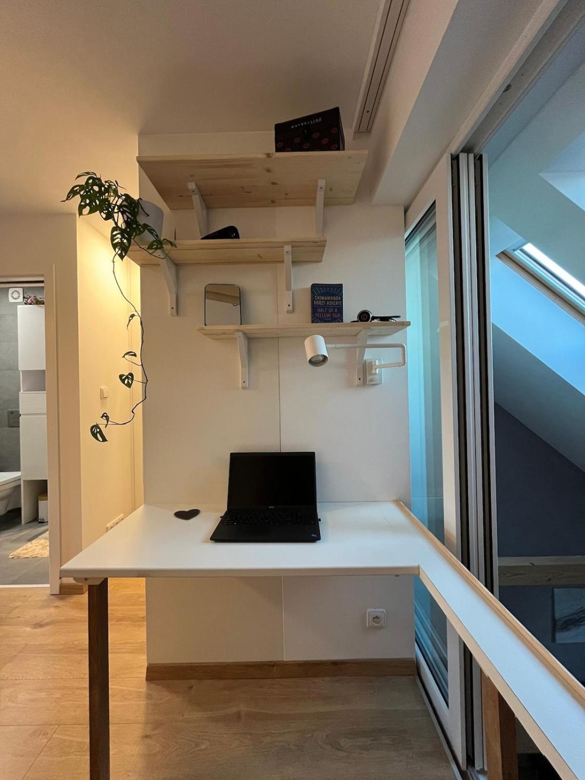 Appartamento Chic & Design Maisonette For Your City Getaway Praga
